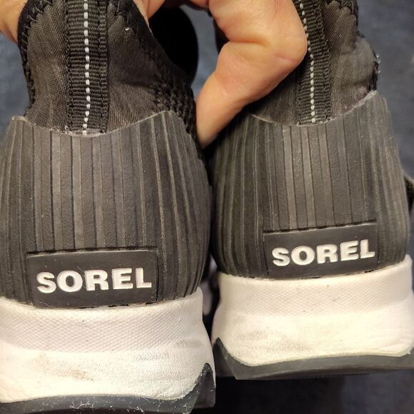 Sorel Black High-Top Sneakers with Elastic Strap - Picture 2 of 6